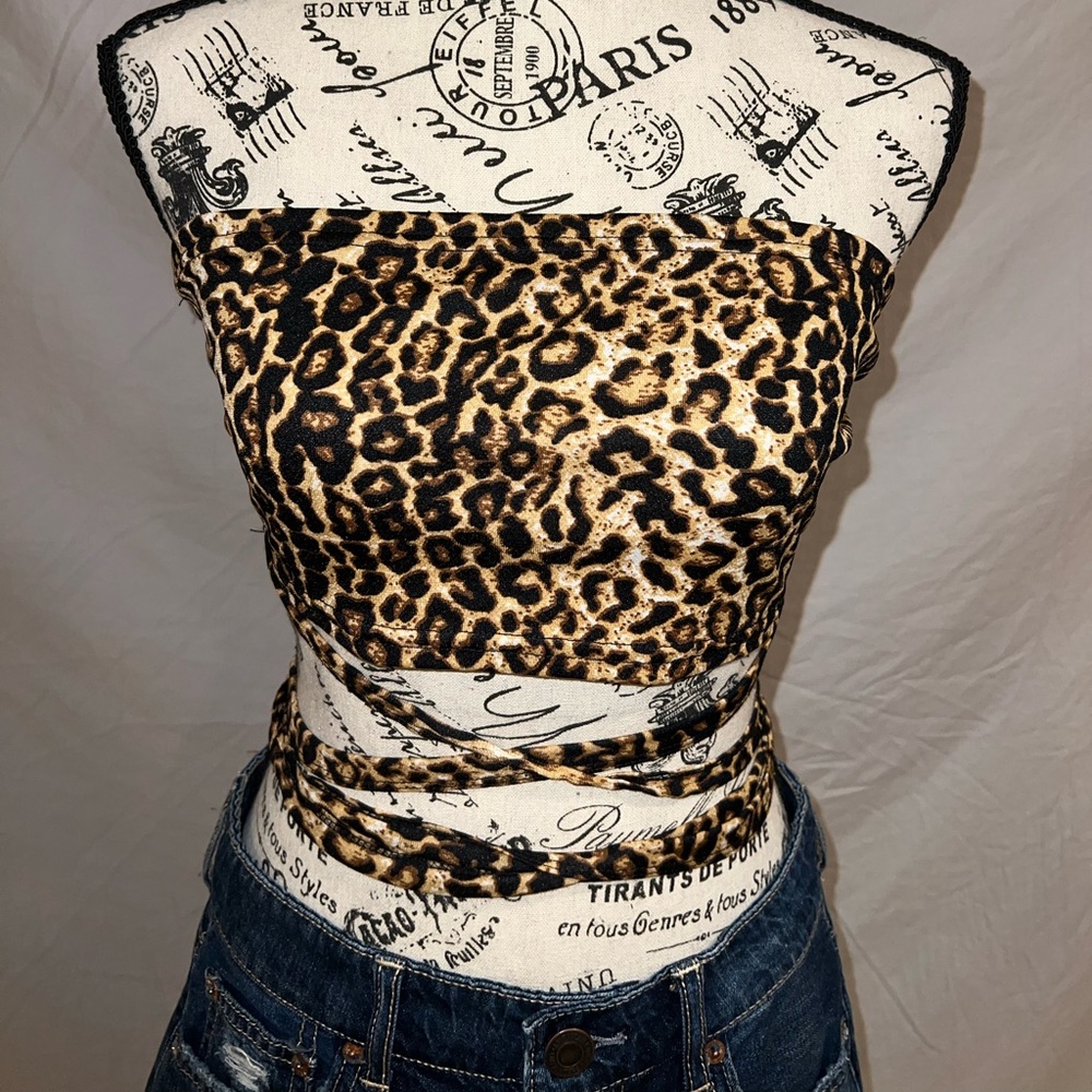 Zaful Cheetah Print Crop Top